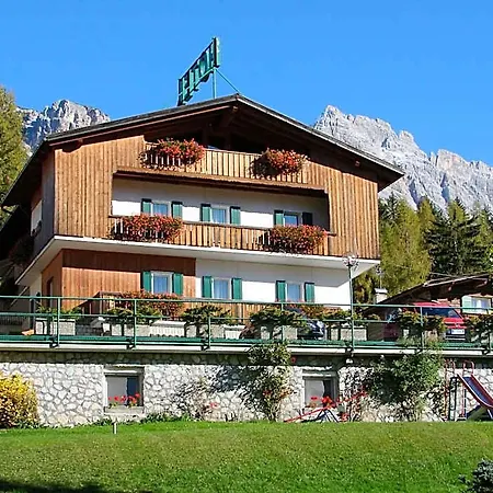 Hotel Gaia 3*